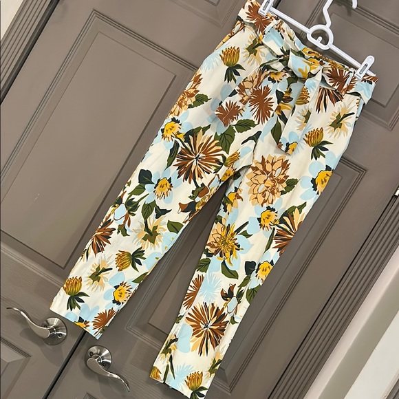 Jules & Leopold Pants - Vibrant Floral Cropped Trousers with Tie Waist